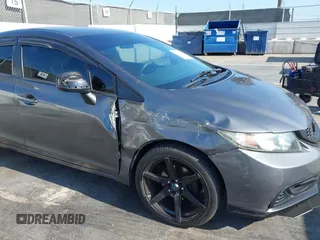 2013 Honda Civic LX z VIN 19XFB2F59DE295146, wystawiony jako IAAI lot #42389526 z przebiegiem 109 812 mil mil oraz . Historia ofert i sprzedaży dostępna na DreamBid. Obrazek 6.