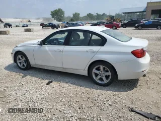2015 BMW 3 Series 320i xDrive с VIN WBA3C3C55FP664210, выставлен на аукционе Copart как лот 64641294 с пробегом 92 573 миль миль и Списание • Salvage title. История ставок и продаж доступна на DreamBid. Изображение 2.