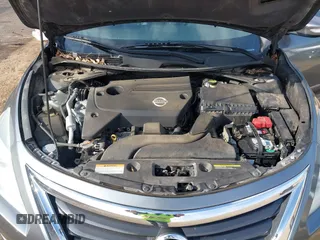 2015 Nissan Altima SL with VIN 1N4AL3AP0FN407679, listed as a IAAI auction lot 40909974 with 129,597 mi miles and . Bid and sale history available at carsss.com. Image 10.