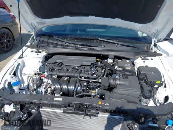 2024 Hyundai Elantra SEL with VIN KMHLM4DG4RU694158, listed as a IAAI auction lot 42451607 with 6,471 mi miles and . Bid and sale history available at DreamBid. Image 10.