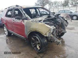 2014 Ford Explorer XLT with VIN 1FM5K7D82EGB58052, listed as a IAAI auction lot 41774734 with 148,612 mi miles. Bid and sale history available at carsss.com. Image 1.