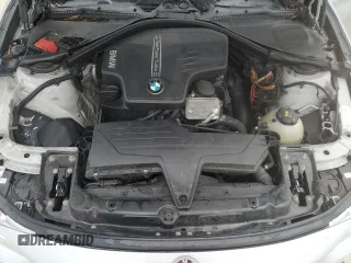 2015 BMW 4 Series 428i xDrive с VIN WBA4C9C59FD330853, выставлен на аукционе Copart как лот 52130785 с пробегом 128 618 миль миль и Списание • Salvage title. История ставок и продаж доступна на DreamBid. Изображение 11.