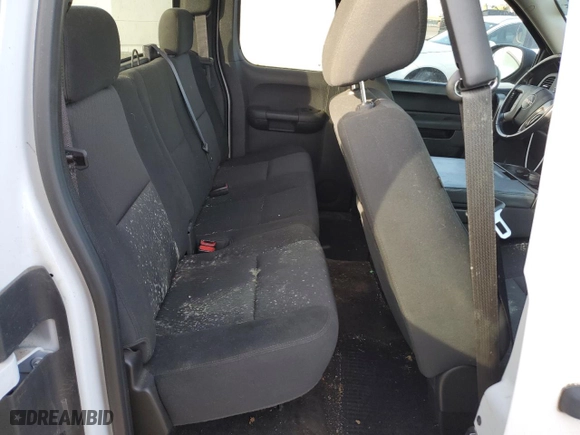 2013 GMC Sierra 1500 SLE with VIN 1GTR1VE05DZ263323, listed as a Copart auction lot 45169875 with 117,568 mi miles and Salvage Title. Bid and sale history available at carsss.com. Image 10.
