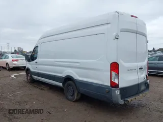 2017 Ford Transit z VIN 1FTYR3XM1HKA71226, wystawiony jako IAAI lot #41067318 z przebiegiem 469 620 mil mil oraz . Historia ofert i sprzedaży dostępna na DreamBid. Obrazek 3.