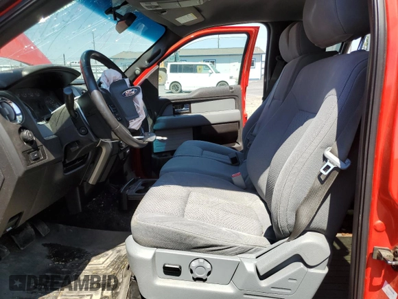 2014 Ford F-150 XL with VIN 1FTFW1EFXEKF37949, listed as a Copart auction lot 61257084 with 154,154 mi miles and Salvage Title. Bid and sale history available at carsss.com. Image 7.