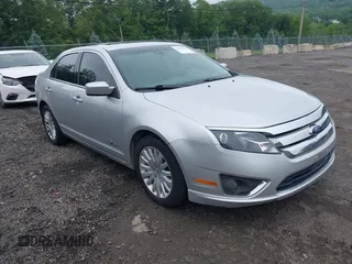 2011 Ford Fusion Hybrid with VIN 3FADP0L35BR221881, listed as a IAAI auction lot 42459138 with 117,116 mi miles and . Bid and sale history available at DreamBid. Image 1.