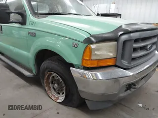 1999 Ford Super Duty F-250 XL with VIN 1FTNX20F9XEA58381, listed as a IAAI auction lot 40625121 with 321,045 mi miles. Bid and sale history available at carsss.com. Image 6.