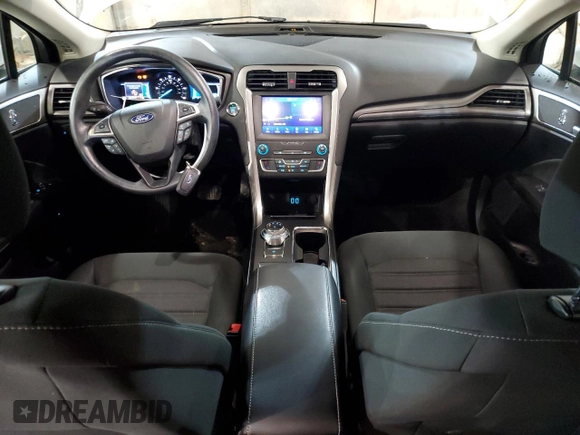 2020 Ford Fusion Hybrid SE with VIN 3FA6P0LU6LR266685, listed as a Copart auction lot 70333742 with 20,048 mi miles. Bid and sale history available at carsss.com. Image 8.
