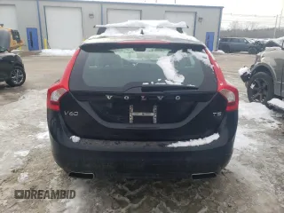 2017 Volvo V60 Premier with VIN YV140MEK6H1344578, listed as a Copart auction lot 44699995 with 89,767 mi miles and Salvage Title. Bid and sale history available at carsss.com. Image 6.