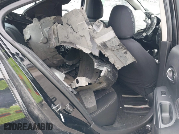 2019 Nissan Versa SV z VIN 3N1CN7APXKL817066, wystawiony jako IAAI lot #41387531 z przebiegiem 57 197 mil mil oraz . Historia ofert i sprzedaży dostępna na DreamBid. Obrazek 8.