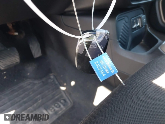 2017 Jeep Renegade Sport с VIN ZACCJAABXHPG17623, выставлен на аукционе IAAI как лот 42051751 с пробегом 102 172 миль миль и . История ставок и продаж доступна на DreamBid. Изображение 11.