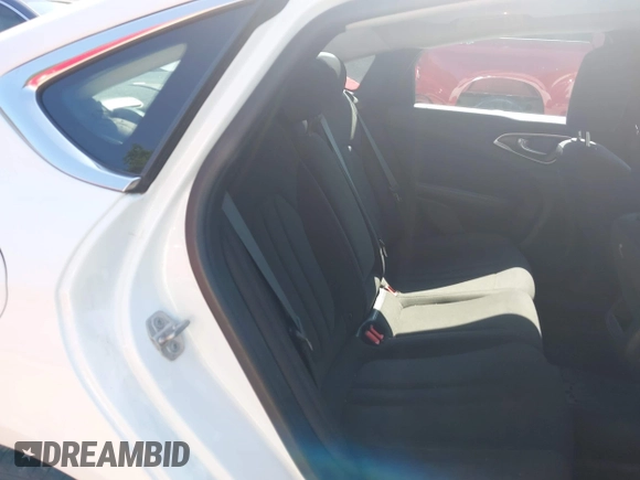2015 Chrysler 200 Limited с VIN 1C3CCCAB2FN707428, выставлен на аукционе IAAI как лот 42633579 с пробегом 138 291 миль миль и . История ставок и продаж доступна на DreamBid. Изображение 8.