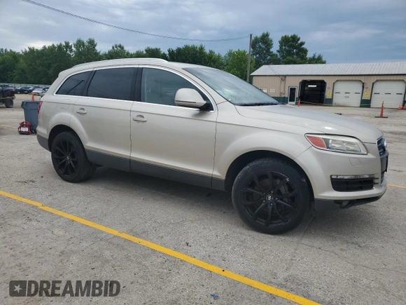 2007 Audi Q7 Premium с VIN WA1BY74L67D040062, выставлен на аукционе Copart как лот 61904725 с пробегом 120 075 миль миль и Списание • Salvage title. История ставок и продаж доступна на DreamBid. Изображение 4.