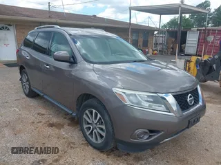 2014 Nissan Pathfinder SL with VIN 5N1AR2MN2EC626243, listed as a IAAI auction lot 42245501 with 146,367 mi miles and . Bid and sale history available at DreamBid. Image 1.