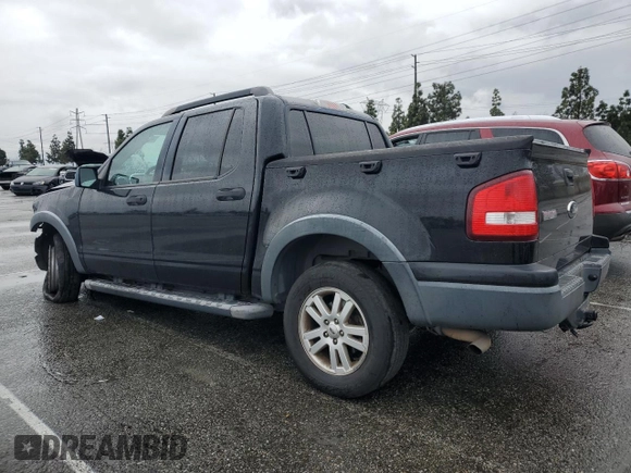 2008 Ford Explorer Sport Trac XLT z VIN 1FMEU31E68UA62122, wystawiony jako Copart lot #48767955 z przebiegiem 172 978 mil mil oraz Szkoda całkowita • Salvage title. Historia ofert i sprzedaży dostępna na DreamBid. Obrazek 2.