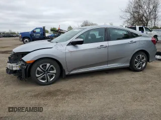 2017 Honda Civic LX z VIN 2HGFC2F51HH011825, wystawiony jako Copart lot #56276965 z przebiegiem 136 266 mil mil oraz Szkoda całkowita • Salvage title. Historia ofert i sprzedaży dostępna na DreamBid. Obrazek 1.
