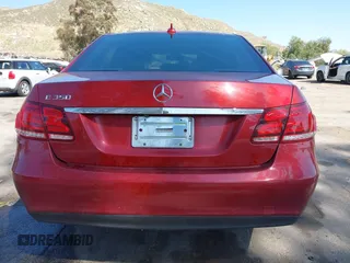 2015 Mercedes-Benz E 350 Sport с VIN WDDHF5KB4FB094013, выставлен на аукционе IAAI как лот 42079104 с пробегом 77 698 миль миль и . История ставок и продаж доступна на DreamBid. Изображение 16.