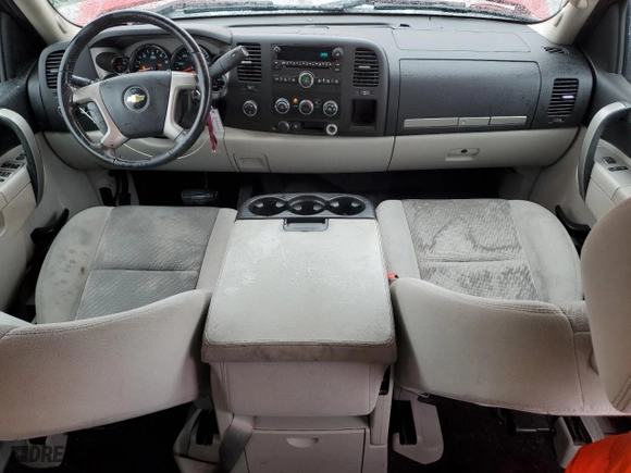 2011 Chevrolet Silverado 1500 LT with VIN 3GCPKSEA0BG122863, listed as a Copart auction lot 43462395 with 180,916 mi miles and Salvage Title. Bid and sale history available at carsss.com. Image 8.