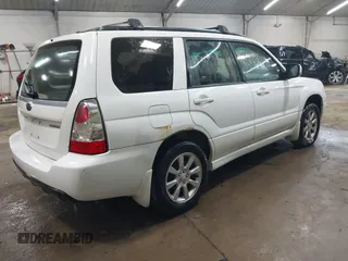 2007 Subaru Forester X with VIN JF1SG65697G737595, listed as a IAAI auction lot 42824804 with 134,836 mi miles and . Bid and sale history available at DreamBid. Image 4.