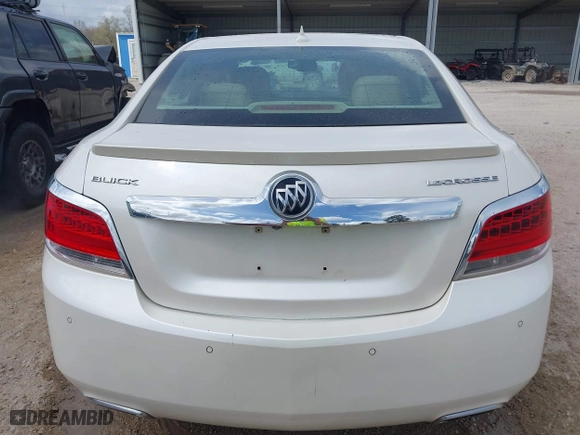 2013 Buick LaCrosse Premium 2 with VIN 1G4GH5E39DF129375, listed as a IAAI auction lot 41741851 with 124,404 mi miles. Bid and sale history available at carsss.com. Image 16.