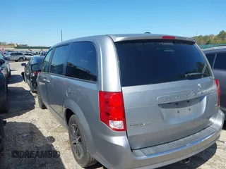 2019 Dodge Grand Caravan GT with VIN 2C4RDGEG0KR640664, listed as a IAAI auction lot 42139160 with 73,591 mi miles and . Bid and sale history available at DreamBid. Image 3.