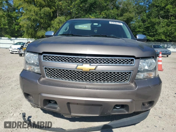 2013 Chevrolet Suburban LS with VIN 1GNSCHE04DR274687, listed as a Copart auction lot 67646174 with 184,268 mi miles and Salvage Title. Bid and sale history available at carsss.com. Image 5.