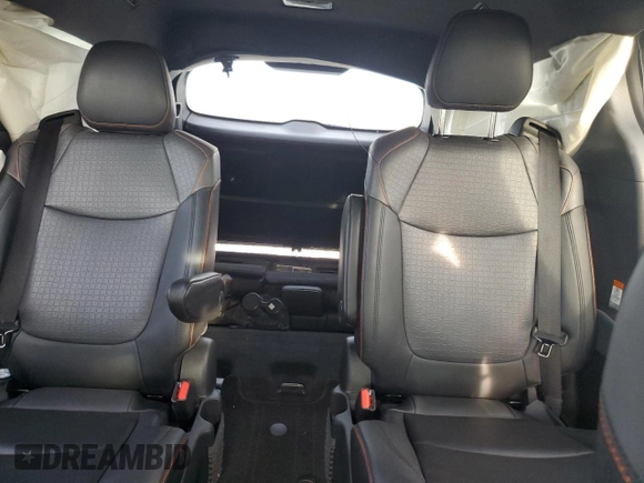 2022 Toyota Sienna XSE with VIN 5TDXRKEC6NS103883, listed as a Copart auction lot 58662275 with 109,172 mi miles and Salvage title. Bid and sale history available at DreamBid. Image 10.