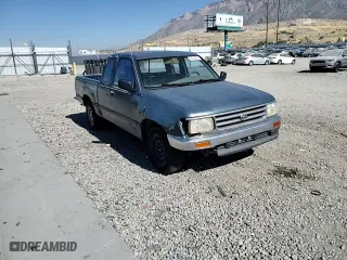 1995 Toyota T100 DX with VIN JT4VD12E0S0005758, listed as a Copart auction lot 74018364 with NaN miles and Salvage Title. Bid and sale history available at carsss.com. Image 10.