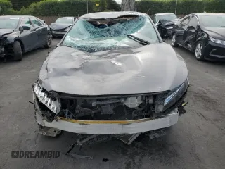 2018 Honda Clarity Plug-In Hybrid Touring with VIN JHMZC5F34JC021221, listed as a Copart auction lot 53005295 with 0 mi miles and Salvage Title. Bid and sale history available at carsss.com. Image 5.