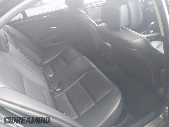 2010 BMW 5 Series 535i xDrive with VIN WBANV9C5XAC390640, listed as a IAAI auction lot 42100762 with 206,020 mi miles. Bid and sale history available at carsss.com. Image 8.
