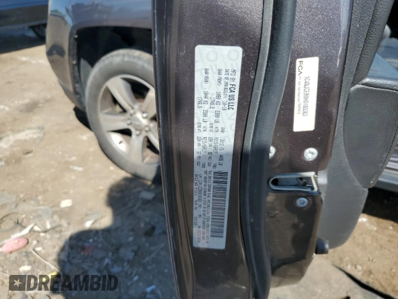 2017 Jeep Compass High Altitude with VIN 1C4NJCEB0HD185363, listed as a Copart auction lot 62654125 with 106,570 mi miles and Clean title. Bid and sale history available at DreamBid. Image 13.