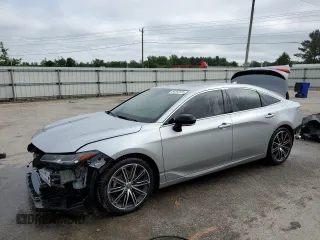 2022 Toyota Avalon z VIN 4T1GZ1FB1NU073652, wystawiony jako Copart lot #54262855 z przebiegiem 49 566 mil mil oraz Szkoda całkowita • Salvage title. Historia ofert i sprzedaży dostępna na DreamBid. Obrazek 1.