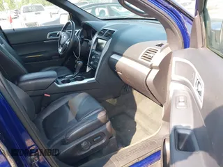 2014 Ford Explorer XLT with VIN 1FM5K7D83EGC56295, listed as a IAAI auction lot 42476324 with 203,692 mi miles and . Bid and sale history available at DreamBid. Image 5.