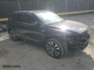 2020 Volkswagen Tiguan SEL Premium R-Line with VIN 3VV4B7AX9LM164690, listed as a Copart auction lot 71342434 with 62,009 mi miles and Salvage Title. Bid and sale history available at carsss.com. Image 4.