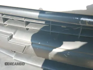 2002 Chevrolet Suburban LT z VIN 1GNFK16Z12J251677, wystawiony jako IAAI lot #42615302 z przebiegiem 167 234 mil mil oraz . Historia ofert i sprzedaży dostępna na DreamBid. Obrazek 19.