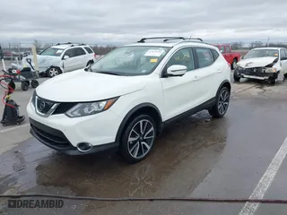 2017 Nissan Rogue Sport SL with VIN JN1BJ1CR8HW107542, listed as a IAAI auction lot 41820930 with 44,219 mi miles. Bid and sale history available at carsss.com. Image 17.