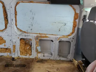 2019 Ford Transit z VIN 1FTYR2ZM2KKA60637, wystawiony jako Copart lot #65027514 z przebiegiem Nie podano mil oraz Czysty tytuł • Clean title. Historia ofert i sprzedaży dostępna na DreamBid. Obrazek 11.