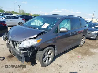 2016 Toyota Sienna LE AAS with VIN 5TDKK3DC1GS714039, listed as a IAAI auction lot 41868423 with 150,817 mi miles. Bid and sale history available at carsss.com. Image 17.