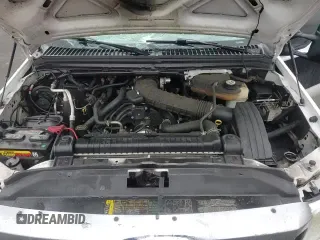 2005 Ford F-250 XL z VIN 1FTSX21Y35EC33241, wystawiony jako Copart lot #83824754 z przebiegiem 132 112 mil mil oraz Szkoda całkowita • Salvage title. Historia ofert i sprzedaży dostępna na DreamBid. Obrazek 13.