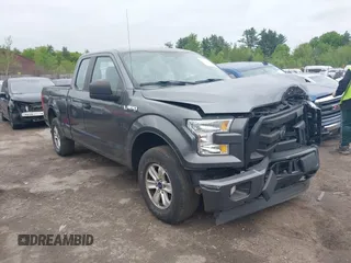 2016 Ford F-150 XLT with VIN 1FTEX1EP0GFD08080, listed as a IAAI auction lot 42303315 with 126,918 mi miles and . Bid and sale history available at DreamBid. Image 1.