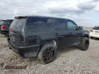 2012 GMC Yukon Denali with VIN 1GKS1EEF8CR283395, listed as a Copart auction lot 44313225 with 199,555 mi miles and Salvage Title. Bid and sale history available at carsss.com. Image 3.