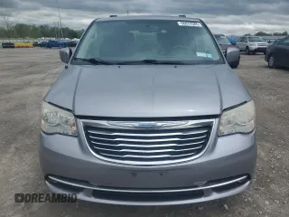2013 Chrysler Town & Country Touring with VIN 2C4RC1BGXDR547903, listed as a Copart auction lot 56674585 with 140,214 mi miles and Salvage Title. Bid and sale history available at DreamBid. Image 5.
