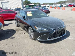 2019 Lexus ES with VIN 58ABZ1B19KU026736, listed as a IAAI auction lot 41742555 with 72,563 mi miles. Bid and sale history available at carsss.com. Image 1.