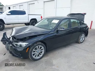 2018 BMW 3 Series 320i xDrive with VIN WBA8E5G53JNU45708, listed as a IAAI auction lot 41865092 with 88,720 mi miles. Bid and sale history available at carsss.com. Image 17.