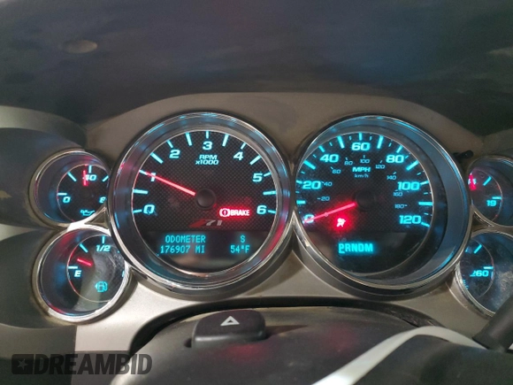 2009 Chevrolet Silverado 1500 LT with VIN 3GCEK23399G259659, listed as a Copart auction lot 52242235 with 176,907 mi miles and Clean Title. Bid and sale history available at DreamBid. Image 9.