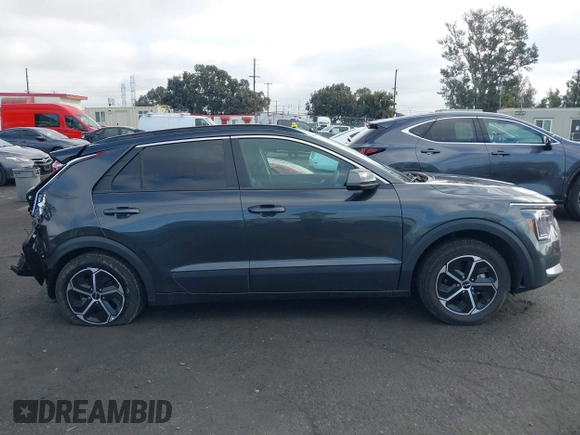 2024 Kia Niro LX with VIN KNDCP3LE4R5121941, listed as a IAAI auction lot 40979698 with 74,683 mi miles. Bid and sale history available at carsss.com. Image 14.