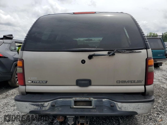 2002 Chevrolet Tahoe LS with VIN 1GNEC13Z52J232577, listed as a Copart auction lot 58770895 with 240,960 mi miles and Salvage title. Bid and sale history available at DreamBid. Image 6.