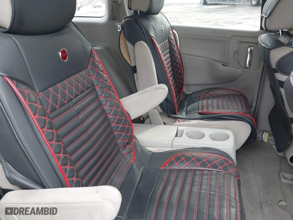 2016 Nissan Quest SL with VIN JN8AE2KP3G9155132, listed as a IAAI auction lot 41492177 with 116,300 mi miles. Bid and sale history available at carsss.com. Image 8.