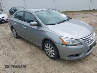 2014 Nissan Sentra SR z VIN 3N1AB7AP6EL684049, wystawiony jako IAAI lot #42431936 z przebiegiem 144 851 mil mil oraz . Historia ofert i sprzedaży dostępna na DreamBid. Obrazek 1.