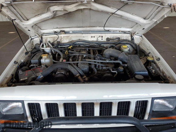 2001 Jeep Cherokee Sport with VIN 1J4FT48S21L614119, listed as a Copart auction lot 47362065 with 184,750 mi miles and Clean Title. Bid and sale history available at carsss.com. Image 12.